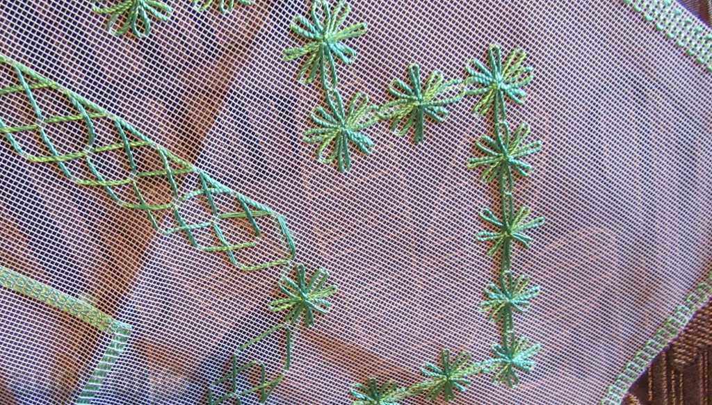 Auction  NEW HAND-HARD SHOULDER TUBE / 66x66cm /