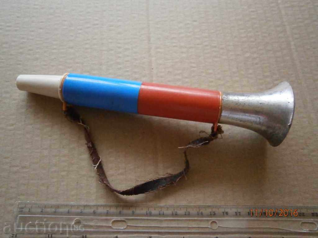 son whistle with price 31.00 BGN | € 15.85 son whistle with price 31.00 BGN | € 15.85