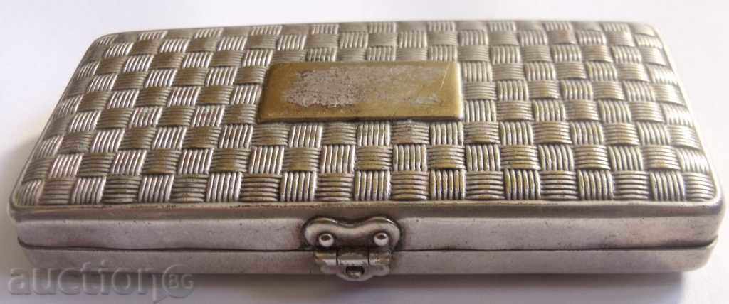 Παλιά μεταλλικό κουτί -JILLTTE ασήμι