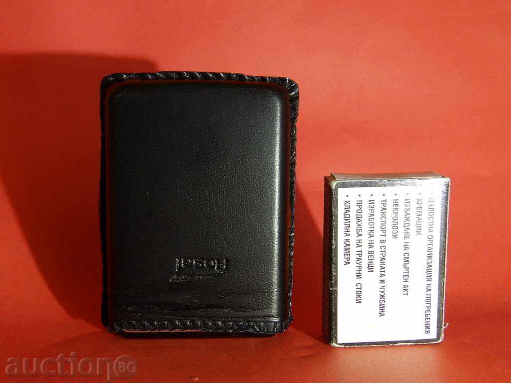 Auction Miniature electronic scales 100 x 0,01 g Auction Miniature electronic scales 100 x 0,01 g