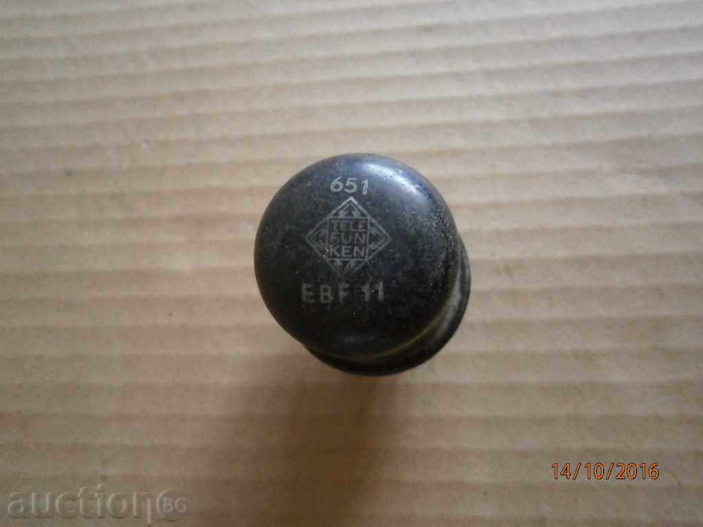 Antique Radio Receiver Lamps - 6 Antique Radio Receiver Lamps - 6