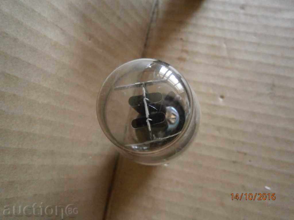 Antique Radio Receiver Lamps - 7 Antique Radio Receiver Lamps - 7