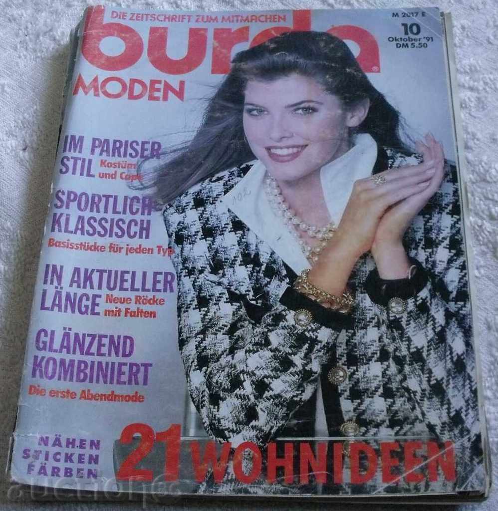 Delivery of LOT OF 4 HOURS BURDA