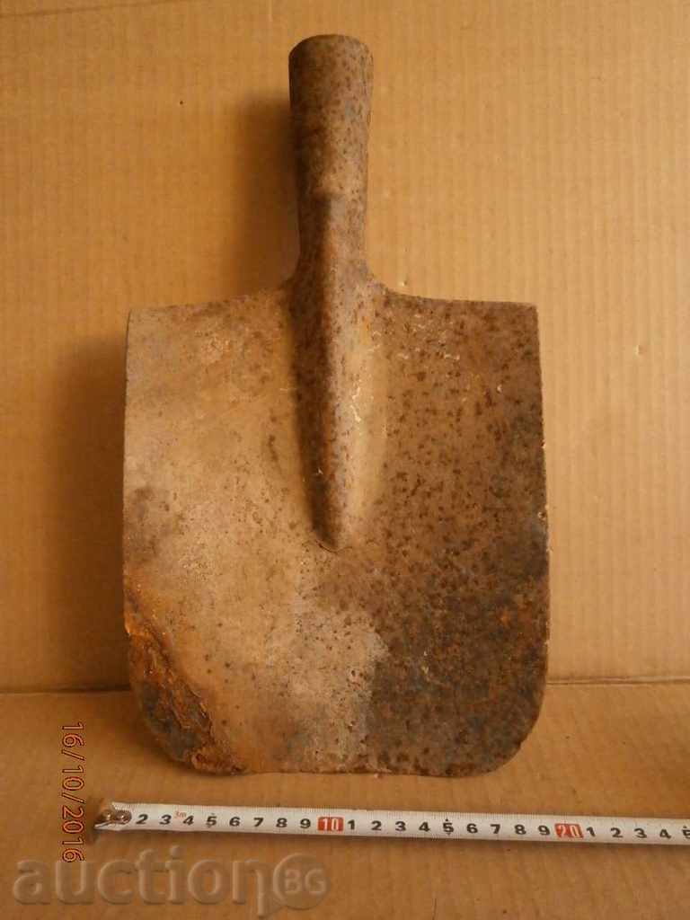 a great trench a great shovel WW2 WWII with price 25.00 BGN | € 12.78