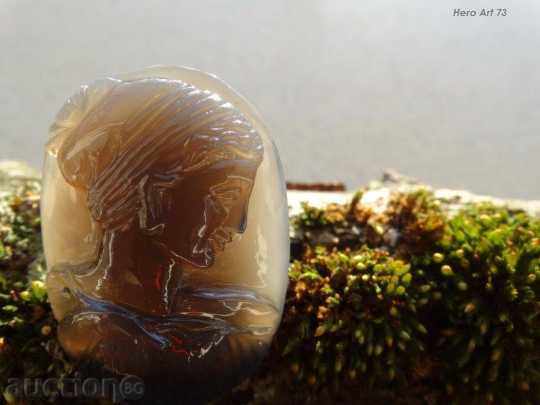 καμέα με τιμή 555.00 BGN | € 283.77