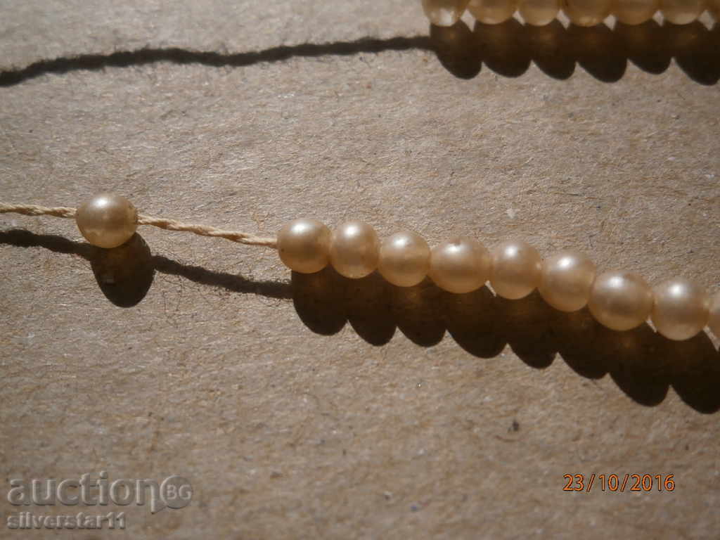 antique necklace pearls