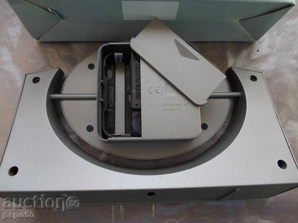 Аукцион КРАСИВ НОВ НАСТОЛЕН КВАРЦОВ ЧАСОВНИК НА БАТЕРИИ Аукцион КРАСИВ НОВ НАСТОЛЕН КВАРЦОВ ЧАСОВНИК НА БАТЕРИИ