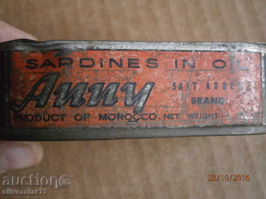 Delivery of old metal CONTAINER SARDINI box Delivery of old metal CONTAINER SARDINI box