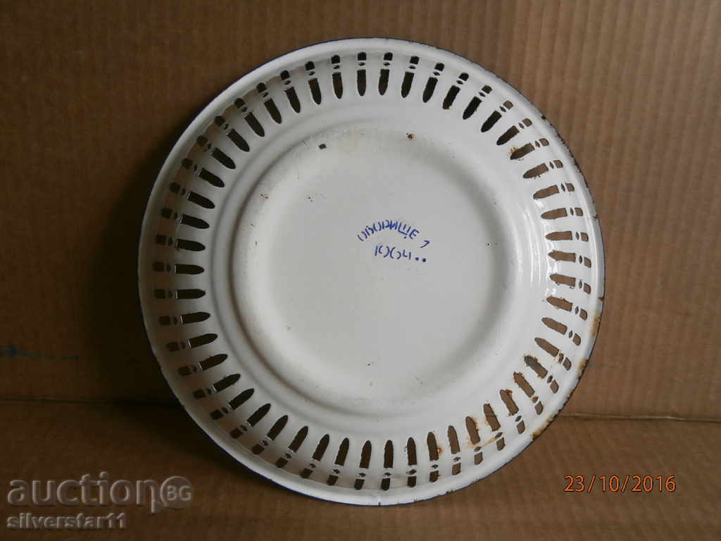 old enamelled plate OBORISHTE 1964 - 6 old enamelled plate OBORISHTE 1964 - 6