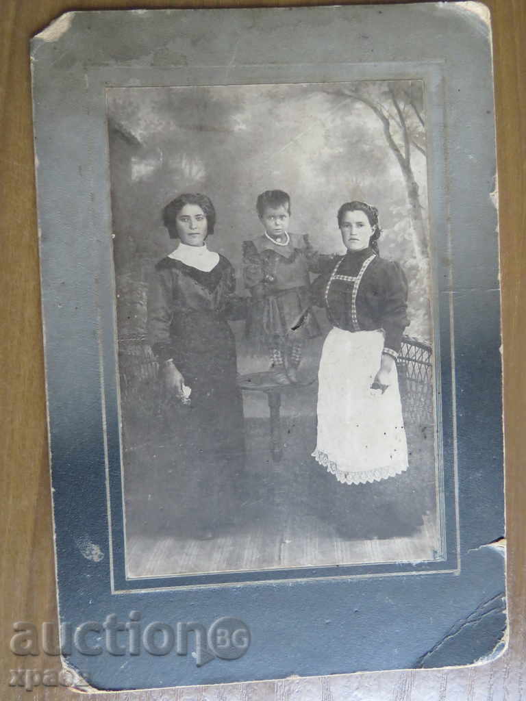 OLD PHOTO - CARDBOARD - 0268 with price 17.99 BGN | € 9.20