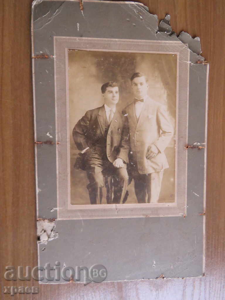 OLD PHOTO - CARDBOARD - 0269 with price 9.99 BGN | € 5.11 OLD PHOTO - CARDBOARD - 0269 with price 9.99 BGN | € 5.11