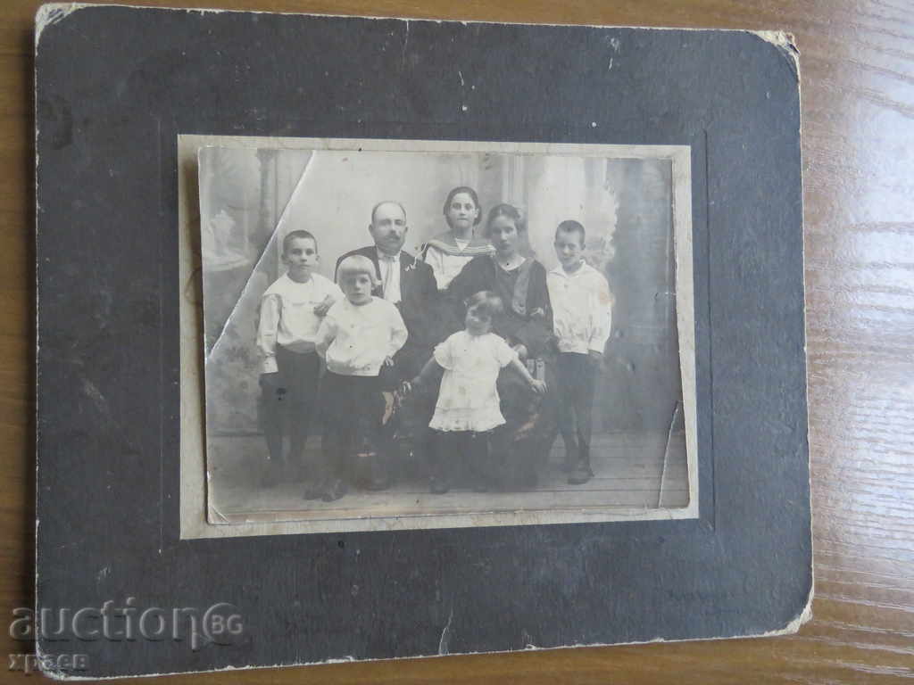 OLD PHOTO - CARDBOARD - 0154 with price 11.99 BGN | € 6.13 OLD PHOTO - CARDBOARD - 0154 with price 11.99 BGN | € 6.13