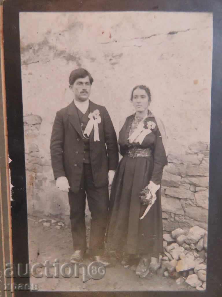 OLD PHOTOGRAPH - CARDBOARD - 0001 with price 24.99 BGN | € 12.78 OLD PHOTOGRAPH - CARDBOARD - 0001 with price 24.99 BGN | € 12.78