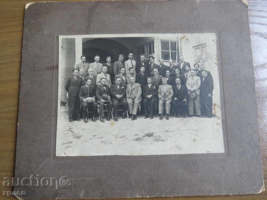 OLD PHOTO - CARDBOARD - 0198 with price 17.99 BGN | € 9.20 OLD PHOTO - CARDBOARD - 0198 with price 17.99 BGN | € 9.20