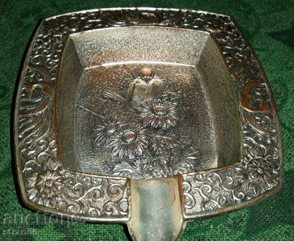 Χάλκινο παλιά LOT - 3 μέρη με τιμή € 20.00 | 39.12 BGN Χάλκινο παλιά LOT - 3 μέρη με τιμή € 20.00 | 39.12 BGN