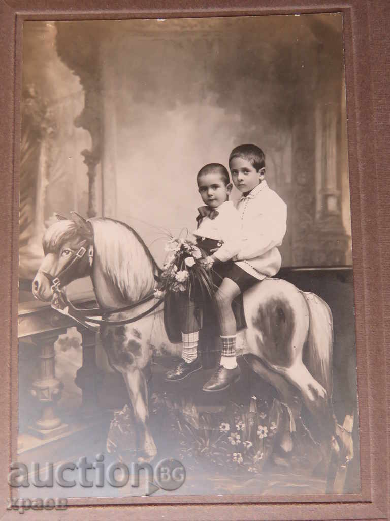 OLD PHOTO - CARDBOARD - LARGE - 0237 with price 24.99 BGN | € 12.78 OLD PHOTO - CARDBOARD - LARGE - 0237 with price 24.99 BGN | € 12.78