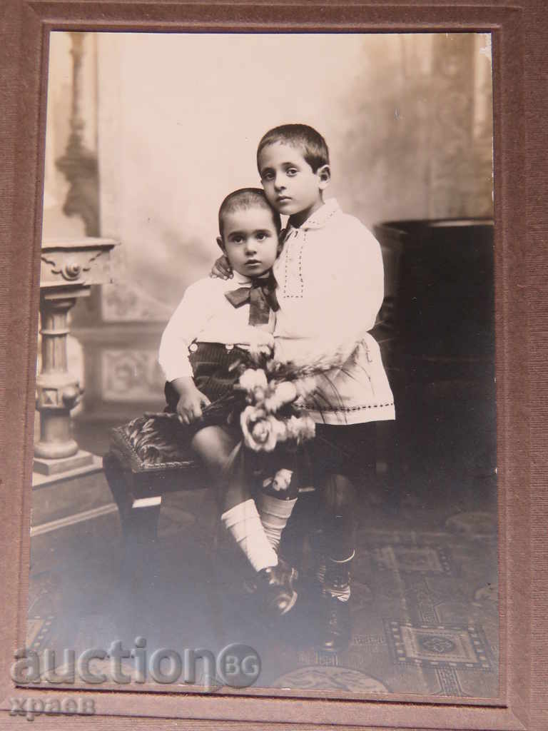 ΠΑΛΙΑ ΦΩΤΟΓΡΑΦΙΑ - ΧΑΡΤΟΝΙ - ΦΩΤΟ YAMBOL - 0041 με τιμή 19.99 BGN | € 10.22 ΠΑΛΙΑ ΦΩΤΟΓΡΑΦΙΑ - ΧΑΡΤΟΝΙ - ΦΩΤΟ YAMBOL - 0041 με τιμή 19.99 BGN | € 10.22