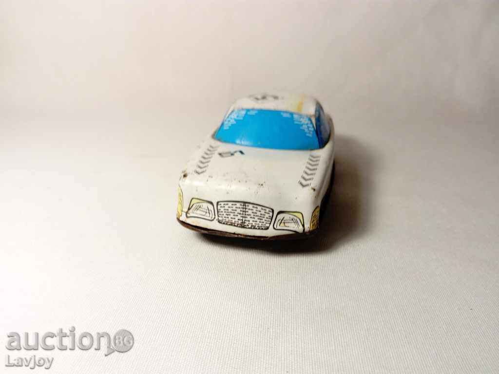 Delivery of Old metal stroller