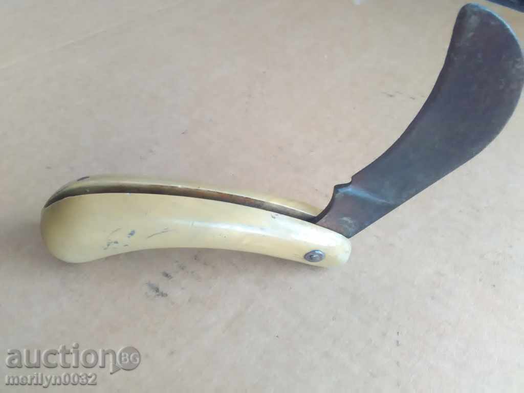 Auction Old knife, knife, knife, hammer Auction Old knife, knife, knife, hammer
