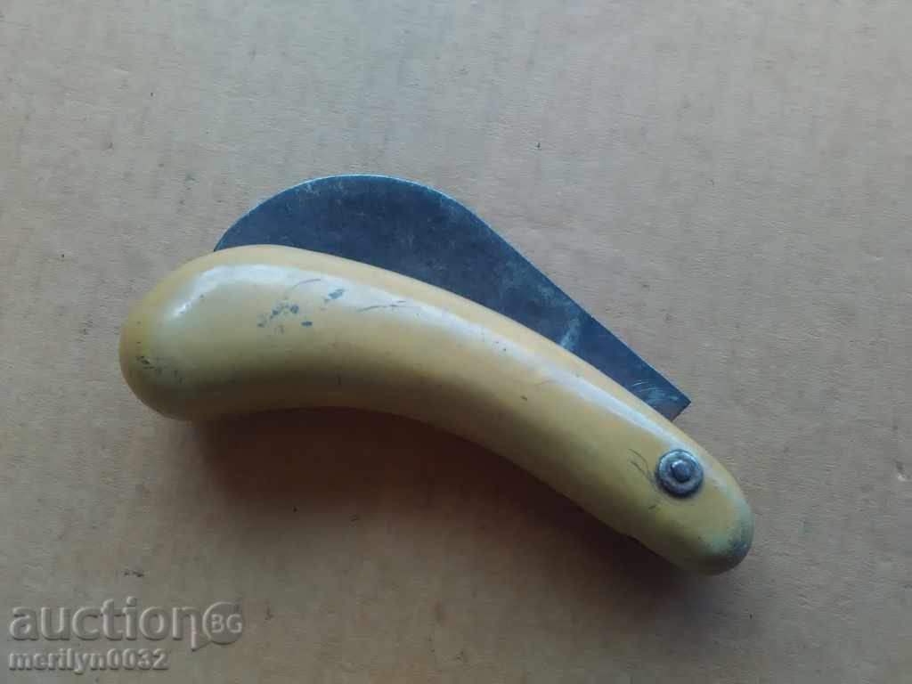 Old knife, knife, knife, hammer - 5 Old knife, knife, knife, hammer - 5