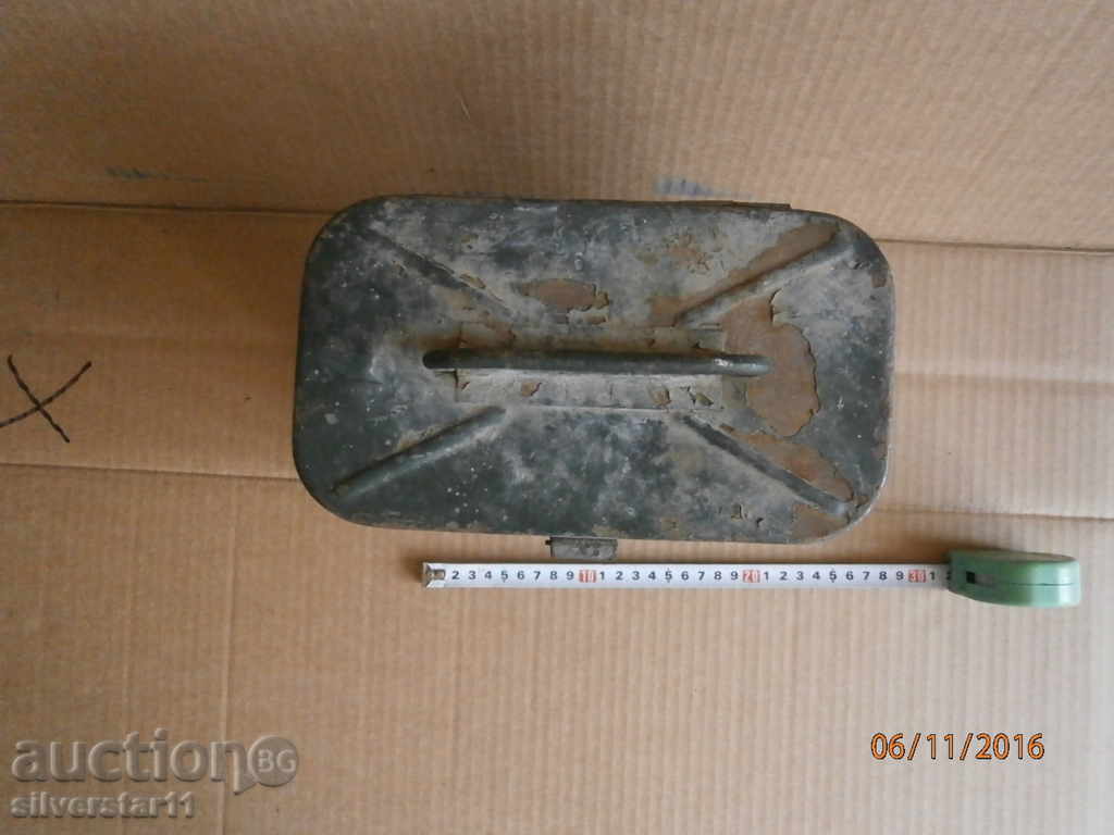 War Army Metal Box WW2 WWII with price 25.00 BGN | € 12.78 War Army Metal Box WW2 WWII with price 25.00 BGN | € 12.78