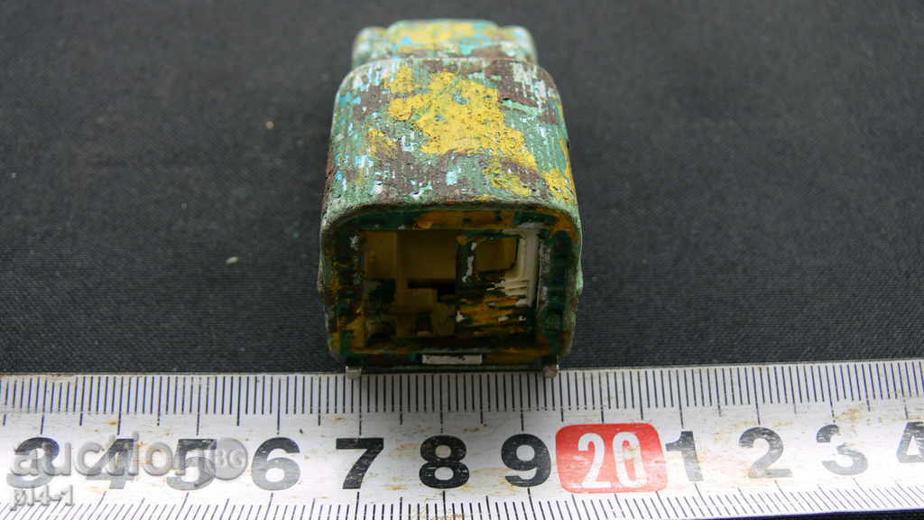 Παράδοση Μεταλλικά φορτηγό παιχνίδι «Majoret» Παράδοση Μεταλλικά φορτηγό παιχνίδι «Majoret»