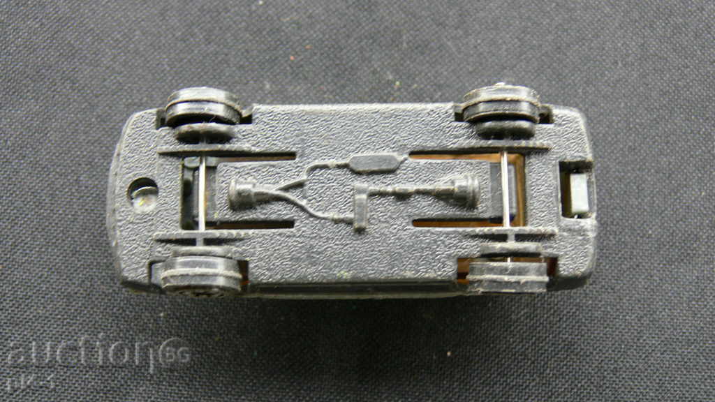 Metal stroller with price 10.00 BGN | € 5.11 Metal stroller with price 10.00 BGN | € 5.11