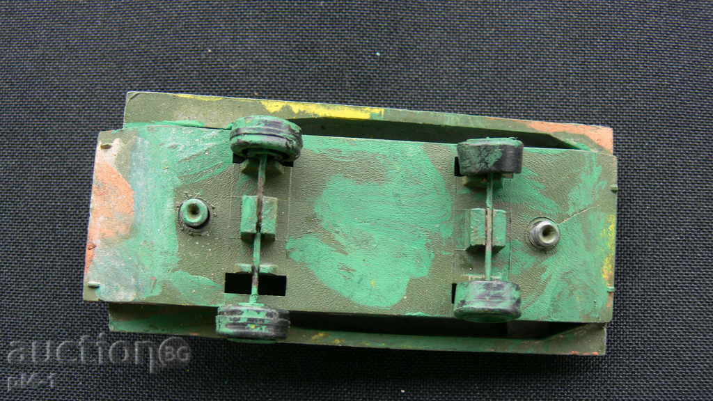 Metal stroller with price 5.00 BGN | € 2.56 Metal stroller with price 5.00 BGN | € 2.56