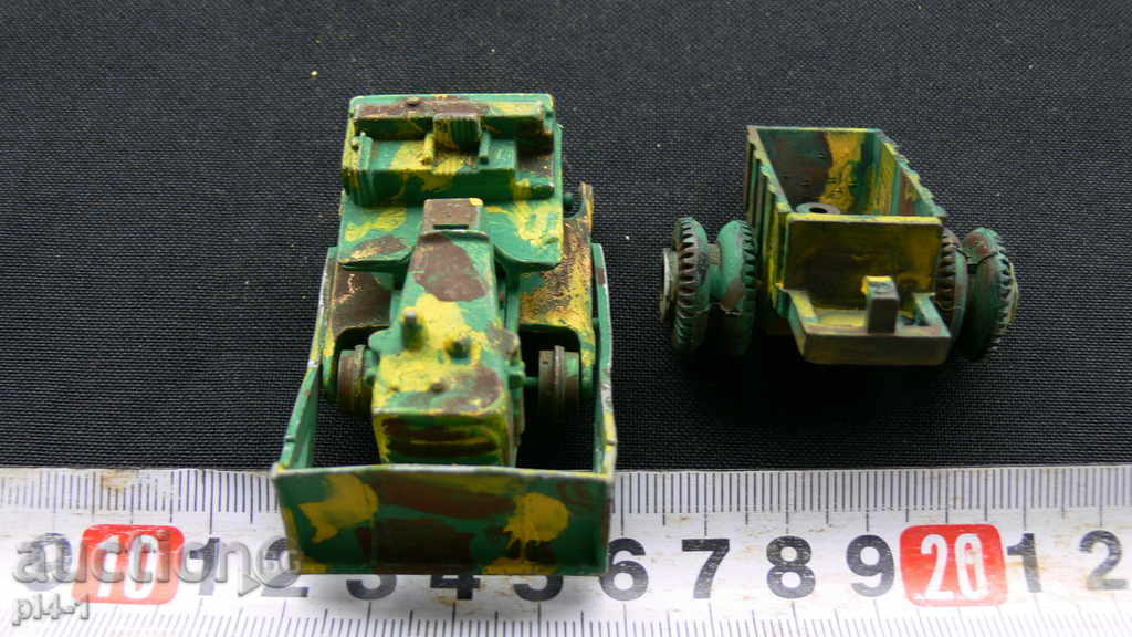 Auction Metal bulldozer with derailleur Auction Metal bulldozer with derailleur