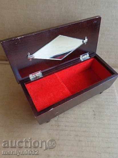 Livrarea Cutie de bijuterii felinar fluierând 70s Katyusha oglinda URSS Livrarea Cutie de bijuterii felinar fluierând 70s Katyusha oglinda URSS