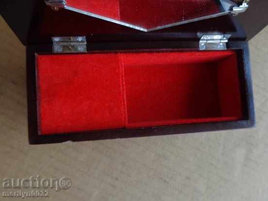 Cutie de bijuterii felinar fluierând 70s Katyusha oglinda URSS - 6 Cutie de bijuterii felinar fluierând 70s Katyusha oglinda URSS - 6