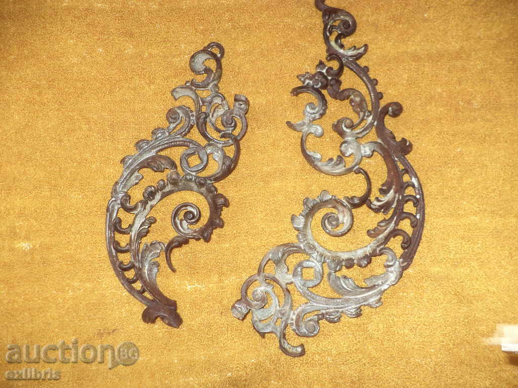 Old cast iron decorative castings with price 100.00 BGN | € 51.13 Old cast iron decorative castings with price 100.00 BGN | € 51.13
