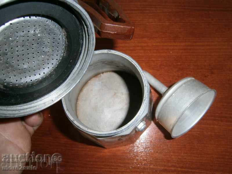 factorii de decizie BIG - SOC. AGE - coffeepot - 5