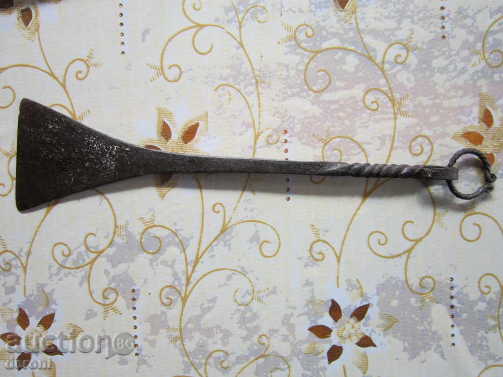 National Revival Skewers Stuff Wiggle Wrought Iron with price 35.00 BGN | € 17.90 National Revival Skewers Stuff Wiggle Wrought Iron with price 35.00 BGN | € 17.90