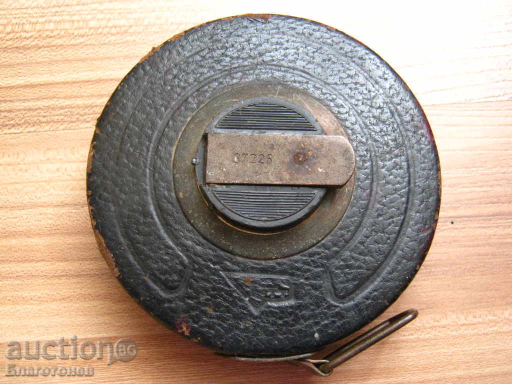 Old roulette with price 30.00 BGN | € 15.34 Old roulette with price 30.00 BGN | € 15.34