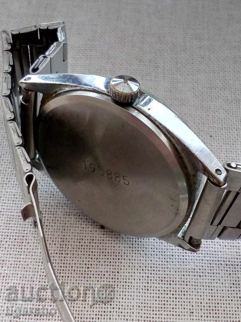 Clock Flight with price 45.00 BGN | € 23.01 Clock Flight with price 45.00 BGN | € 23.01