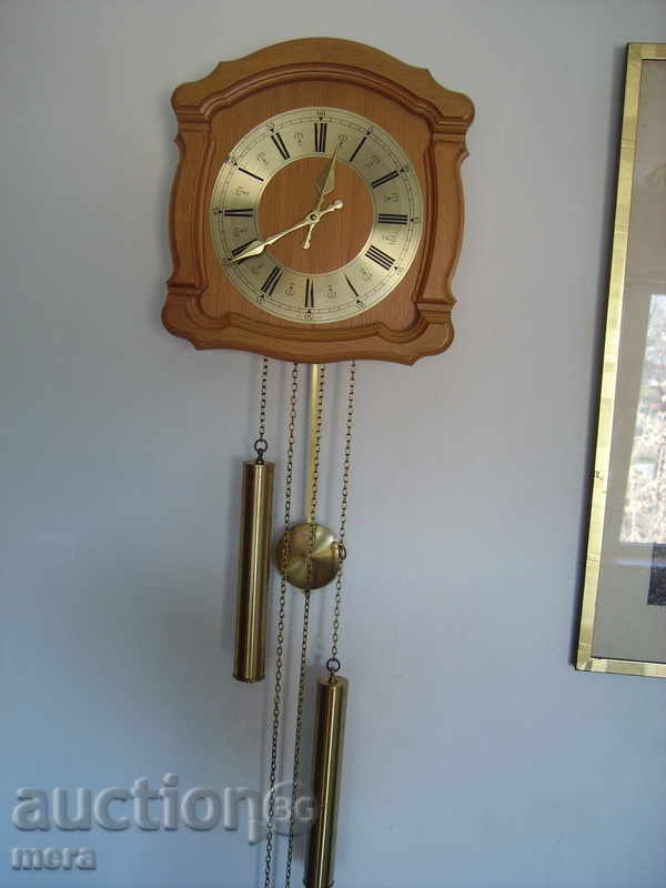 Παλιά μηχανικό ρολόι