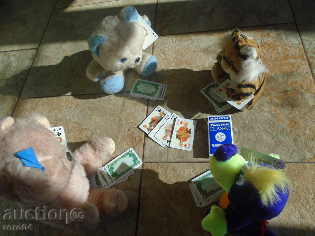 ΤΕΣΣΕΡΙΣ χνουδωτά παιχνίδια με τιμή 19.00 BGN | € 9.71 ΤΕΣΣΕΡΙΣ χνουδωτά παιχνίδια με τιμή 19.00 BGN | € 9.71