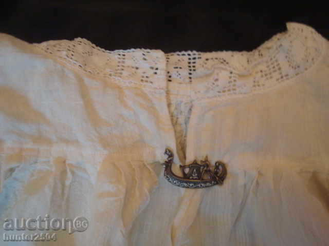 SHIRT kenar with lace on top and brooch gift. No. 48-56. with price 24.95 BGN | € 12.76