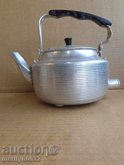 Електрически чайник с кабел от 70-те години СССР