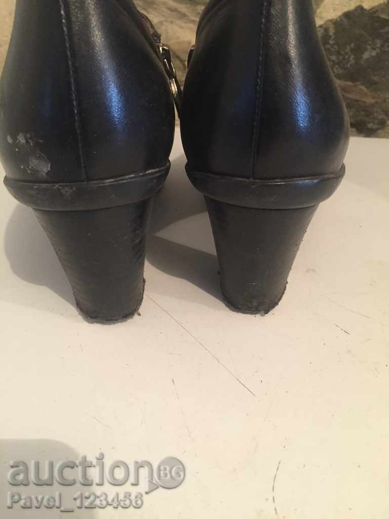 Auction soft and comfortable ladies shoes Auction soft and comfortable ladies shoes