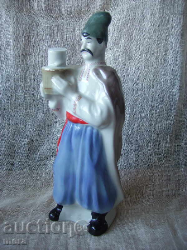 Ukrainian porcelain figure - / bottle of vodka / with price 55.00 BGN | € 28.12 Ukrainian porcelain figure - / bottle of vodka / with price 55.00 BGN | € 28.12