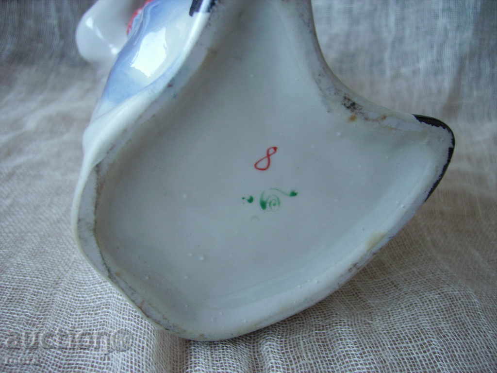 Ukrainian porcelain figure - / bottle of vodka / - 5 Ukrainian porcelain figure - / bottle of vodka / - 5