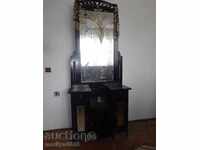 Veche toaletă bufet oglindă dulap mobilă cu croșetă