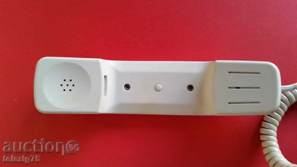 Delivery of English Phone with INTERQUARTZ Voyager Memory with Buttons