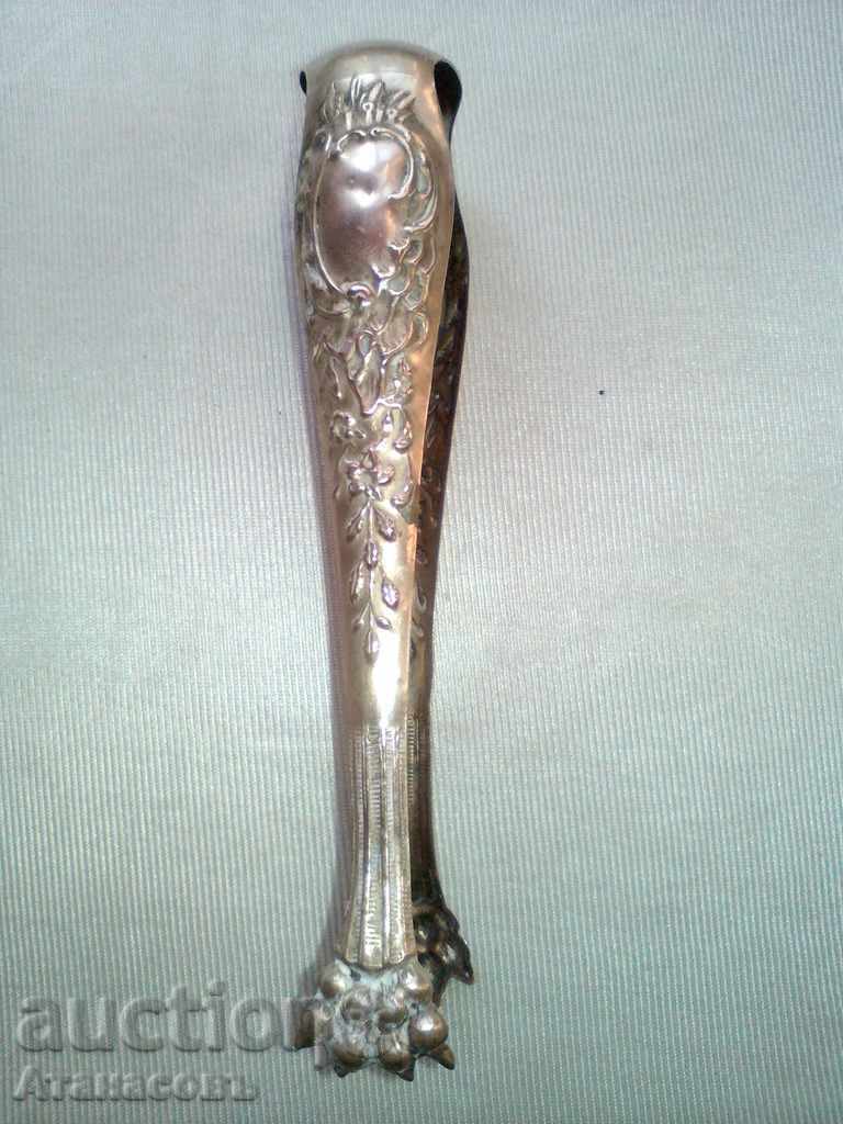 Ice clip with price 49.99 BGN | € 25.56 Ice clip with price 49.99 BGN | € 25.56