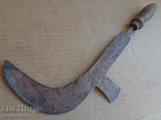Old hand forged hammer, wrought iron blade - 6 Old hand forged hammer, wrought iron blade - 6