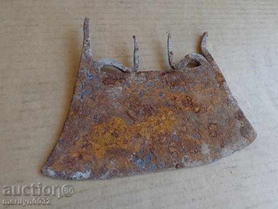Old ax, curved toothed saber hatchet with price 69.00 BGN | € 35.28 Old ax, curved toothed saber hatchet with price 69.00 BGN | € 35.28