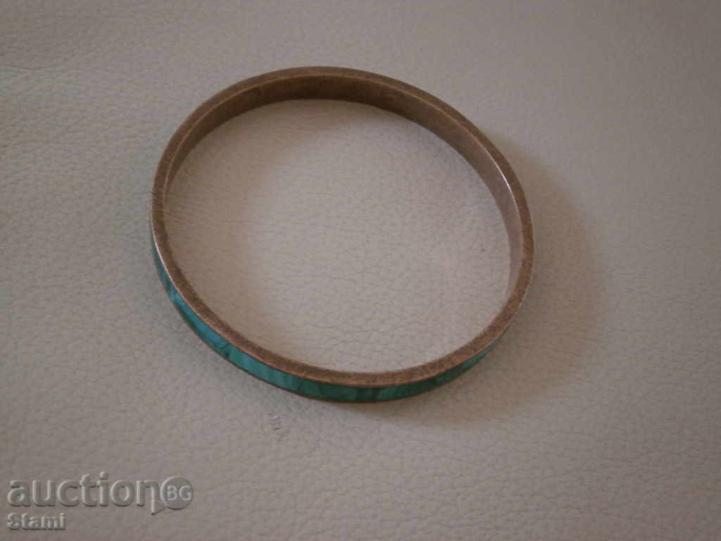 Bracelet of malachite and brass, new with price 66.00 BGN | € 33.75