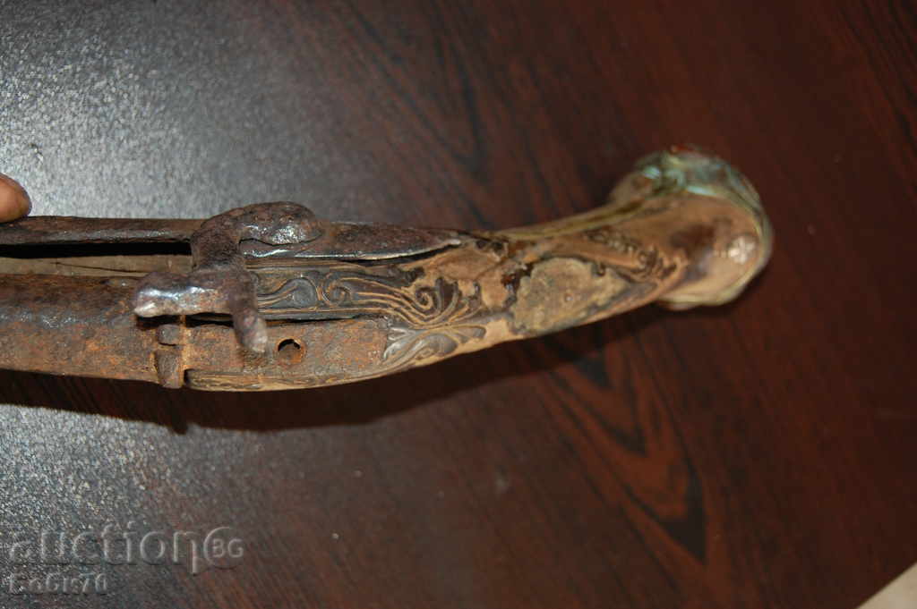 Pistol cu cremene capsulă cu preț € 320.00 | 625.87 BGN Pistol cu cremene capsulă cu preț € 320.00 | 625.87 BGN